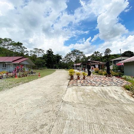 Spot On 90279 Kinomulok Garden Hotel Ranau Exterior photo