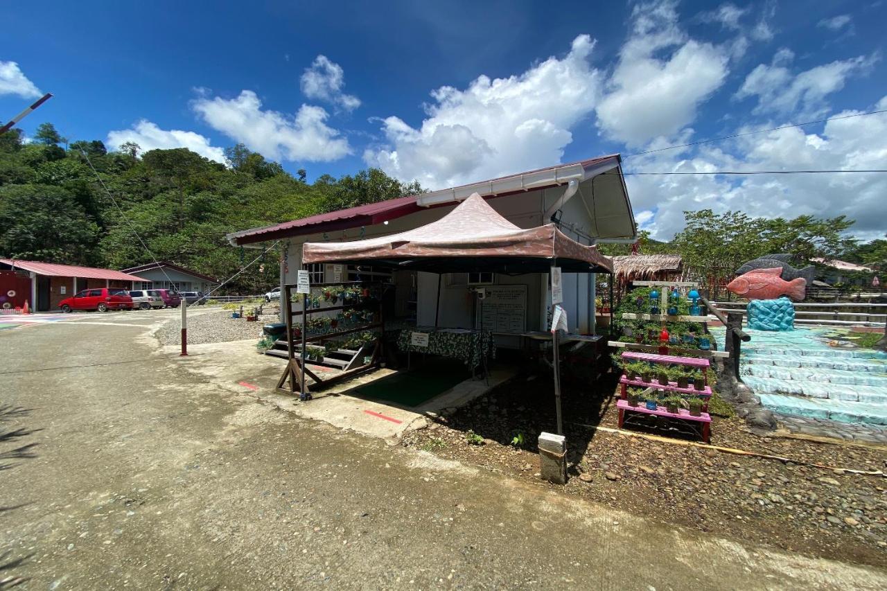 Spot On 90279 Kinomulok Garden Hotel Ranau Exterior photo