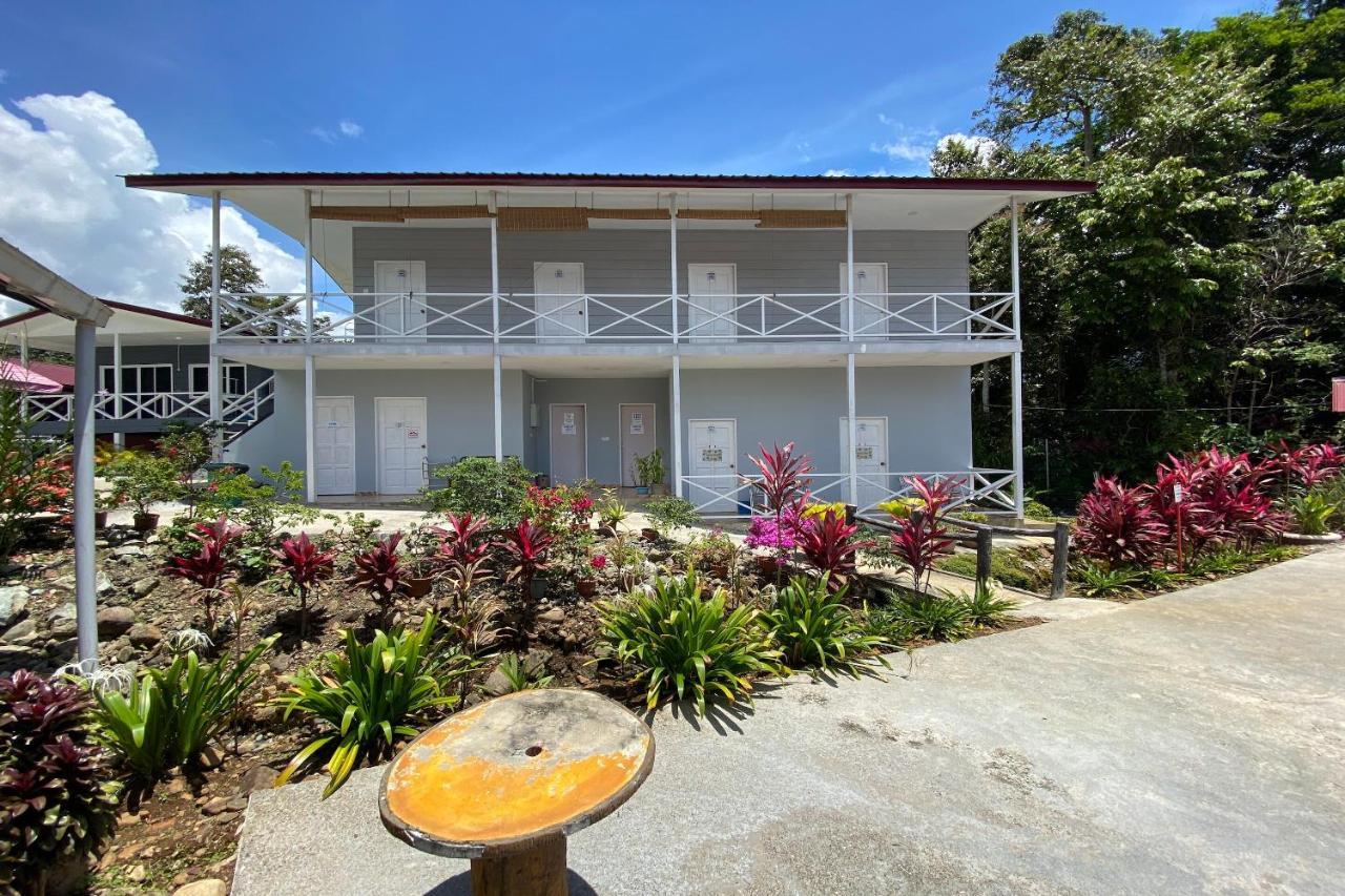 Spot On 90279 Kinomulok Garden Hotel Ranau Exterior photo